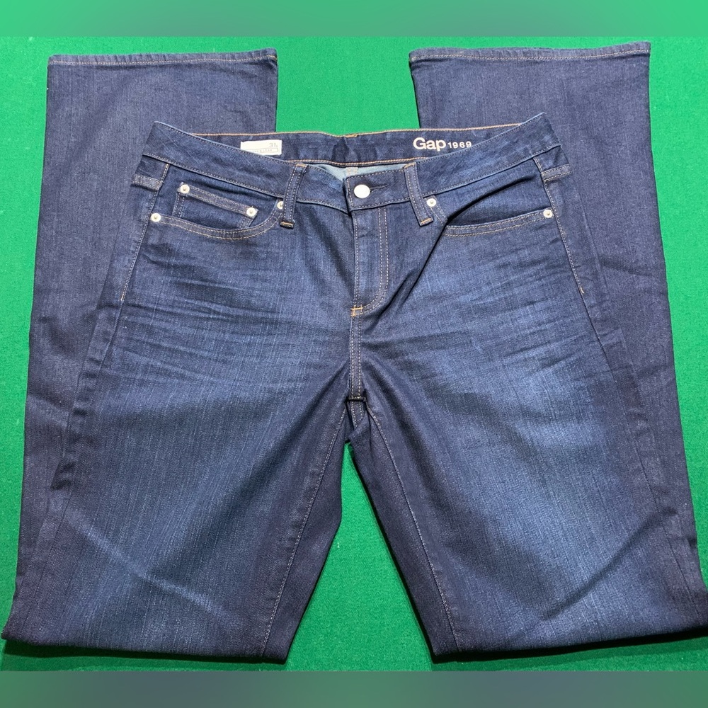 GAP Jeans - Long & Lean Bootcut 31L